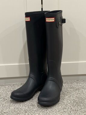 Hunter boots rain rubber tall black original US 9 waterproof